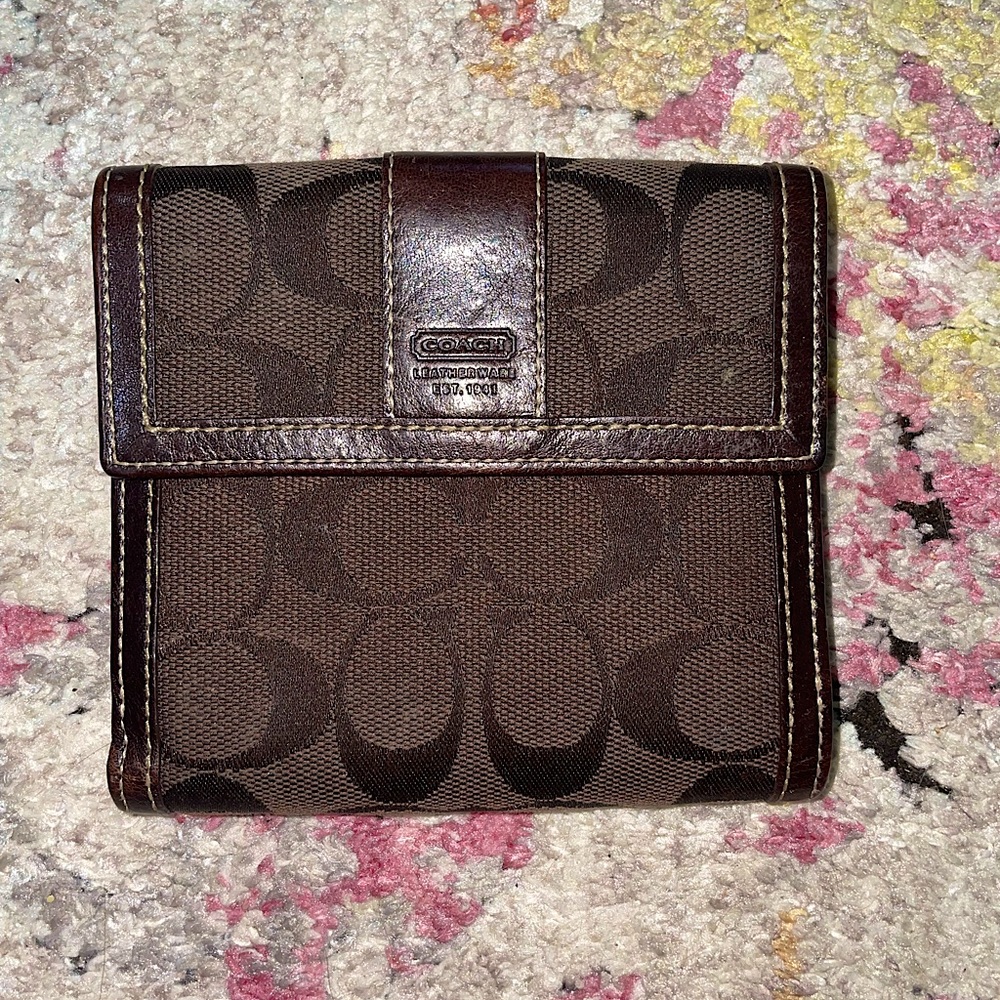 COACH 90s wallet, gently used